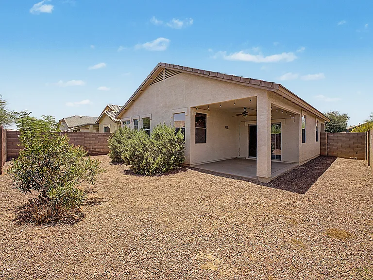 16671 N 169th Ave — Photo 31