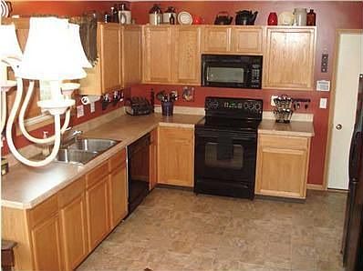 5th image of 5841 Westbank Dr