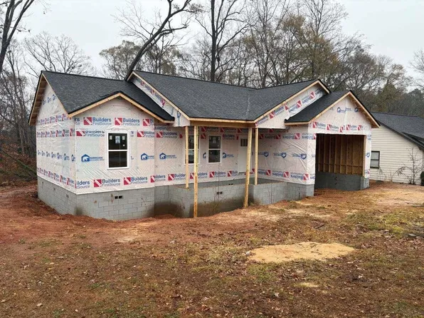 143 Poplar Creek Dr, Spartanburg, SC 29303