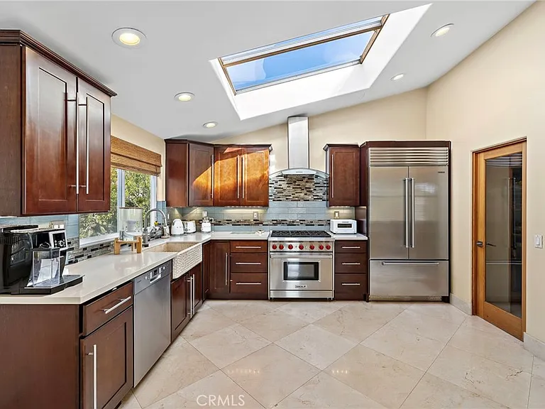608 Loretta Dr — Photo 23