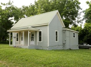 219 E Main St, Houston, MO 65483
