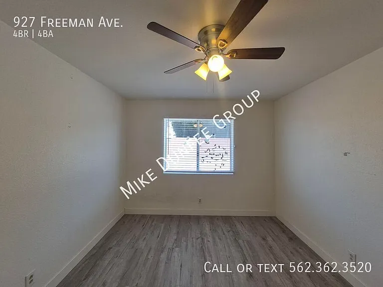 927 Freeman Ave — Photo 8