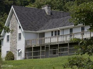 1869 Zachary Taylor Hwy, Huntly, VA 22640