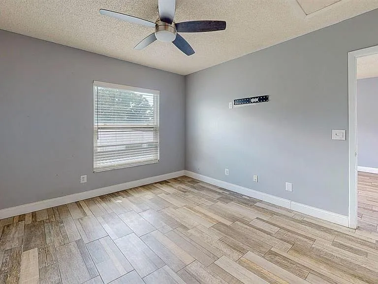 2599 Countryside Blvd #210 — Photo 38