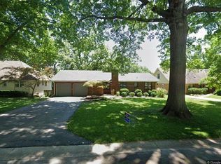 7807 Falmouth St, Prairie Village, KS 66208