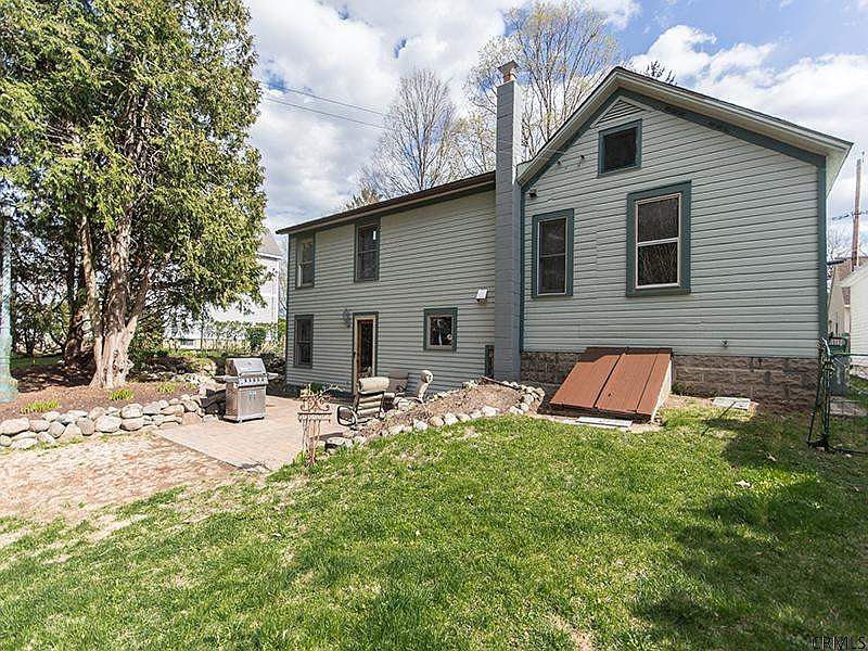 3rd image of 115 N STREET Road