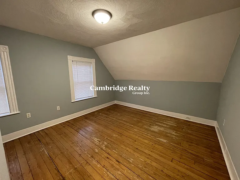 35 Cameron Ave #2T — Photo 9