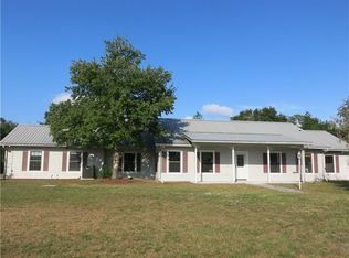 1690 Tallapoosa Dr, Geneva, FL 32732