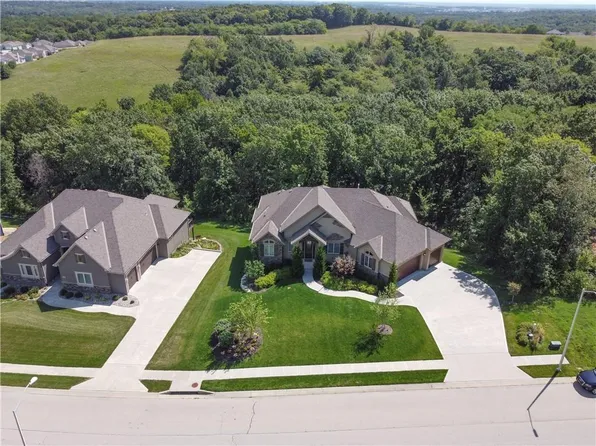 6901 N Norton Ave, Kansas City, MO 64119