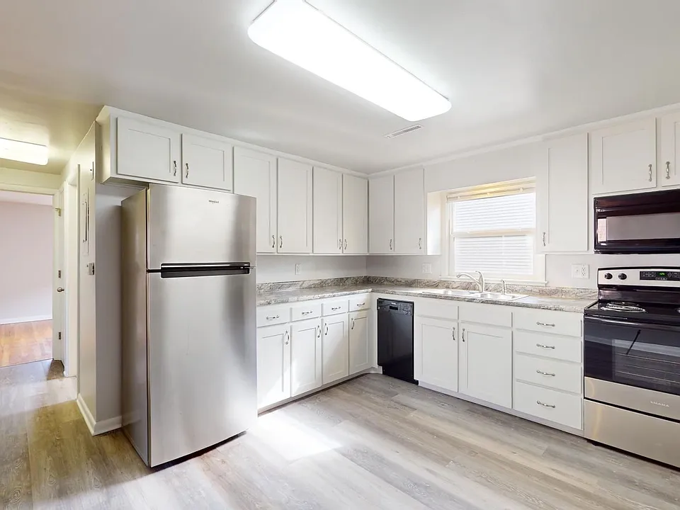 Great Location & Recently Remodeled