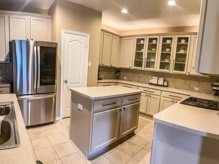 1391 Riverside Oaks Dr — Photo 11