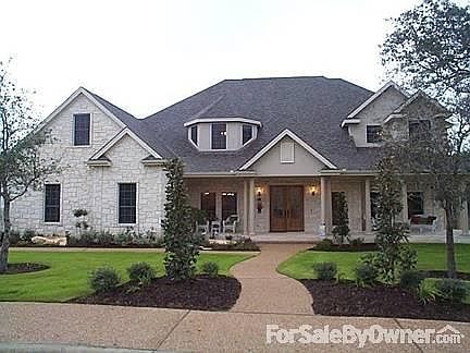 Curb Appeal
						:
						Walking distance to neighborhood's Pool, Fitness Center and Tennis Courts!