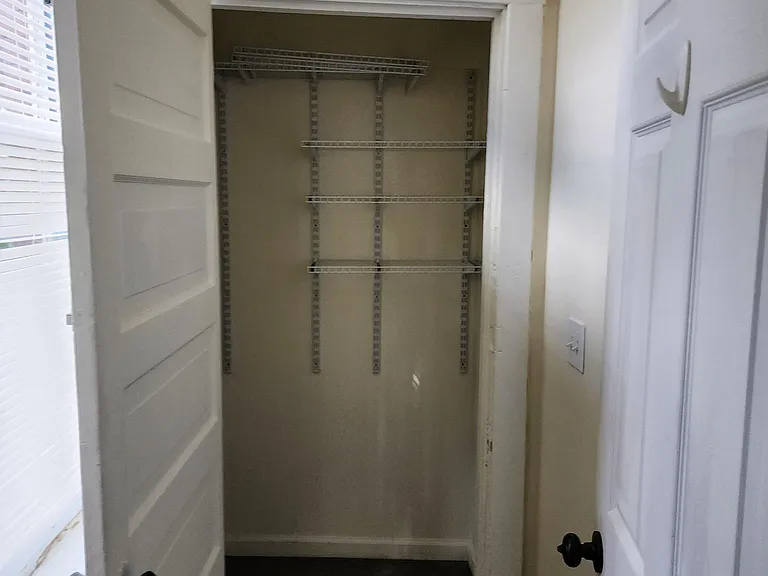 5516 Baywood St #1 — Photo 11