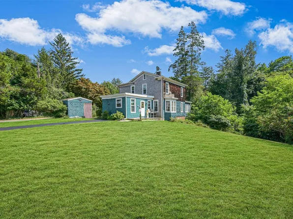 529 E Broadway, Port Jefferson, NY 11777