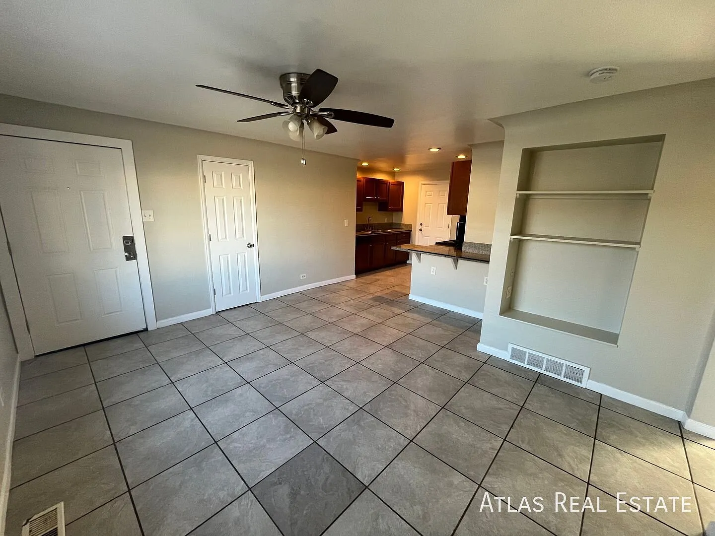 More Photos Coming Soon Gorgeous 1 Bedroom 1 Bath! Newly Updated Unit In A Great Location! — Photo 2