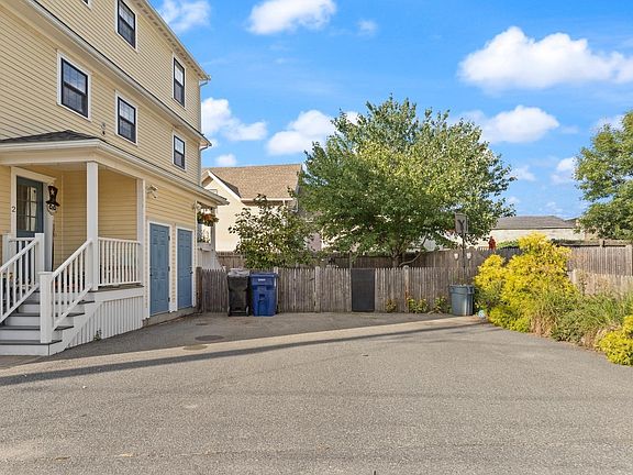5th image of 43 Bridge St #1