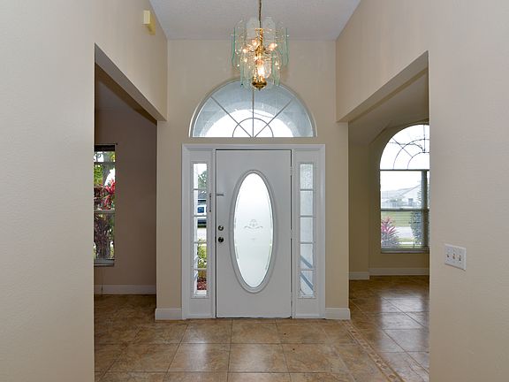 5th image of 616 Widow Bartley Dr