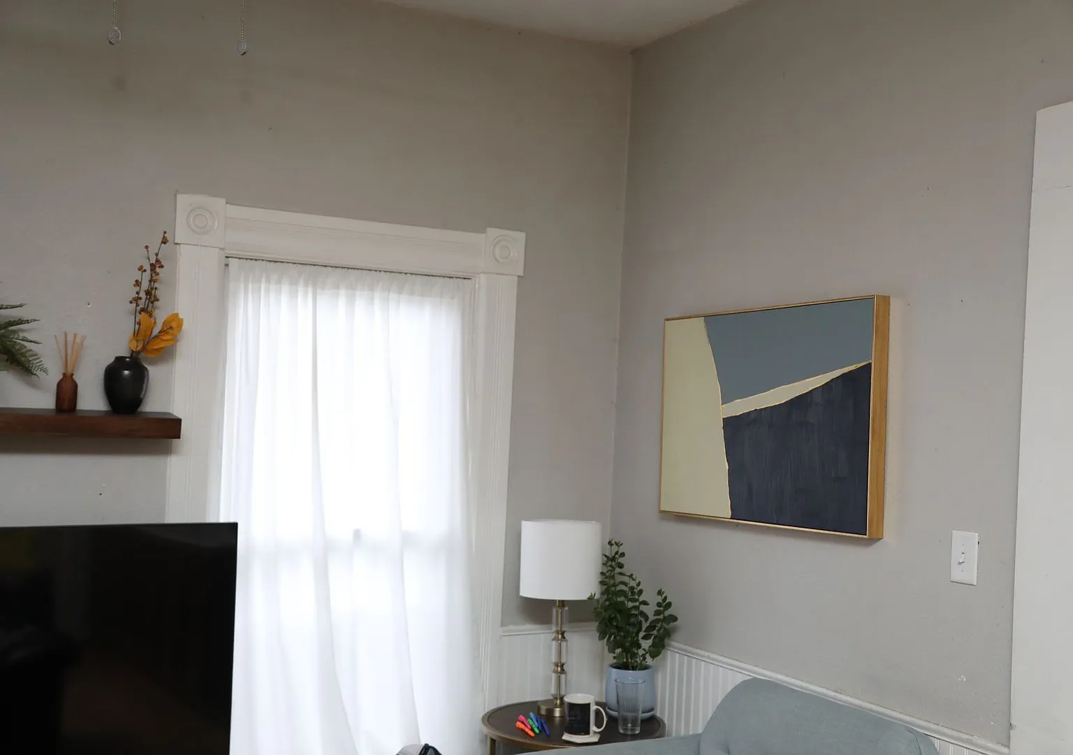 3 Bedroom Apartment Near UW-La Crosse with Off-Street Parking — Photo 3