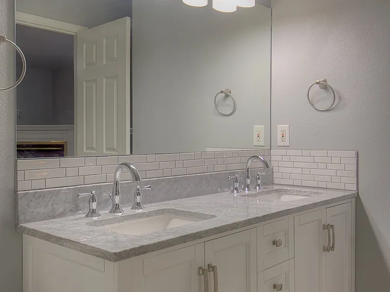 4043 Wonderwood Ln SE — Photo 11