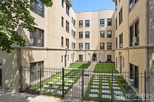1620 W Sunnyside Ave #1 Photo 1