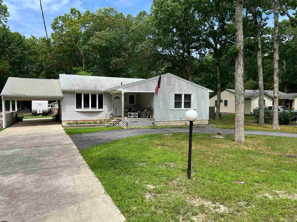 411 E Ridgewood Ave, Galloway, NJ 08205