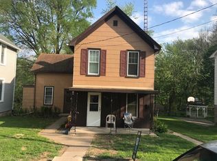 1024 Rush St, Dubuque, IA 52003