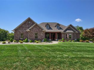 520 Willow Bend Ln, O'Fallon, IL 62269