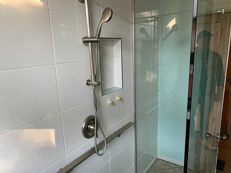 Main floor bathroom