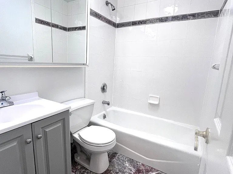 210 W 104th St #6W — Photo 8