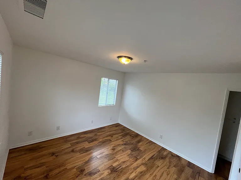 1414 Sweetbriar Cir — Photo 18