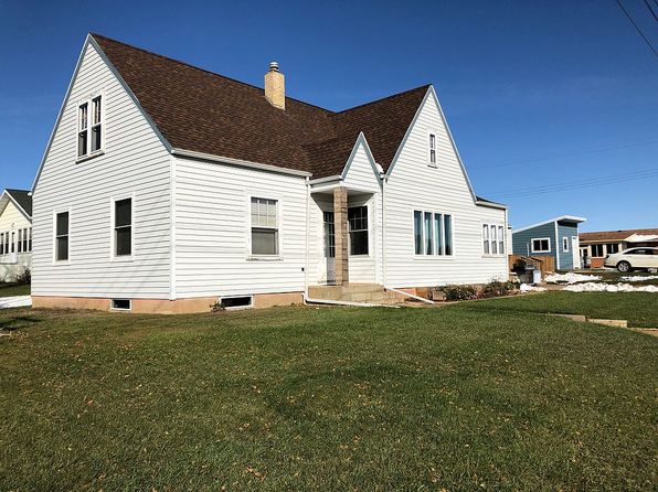 301 Iowa Ave