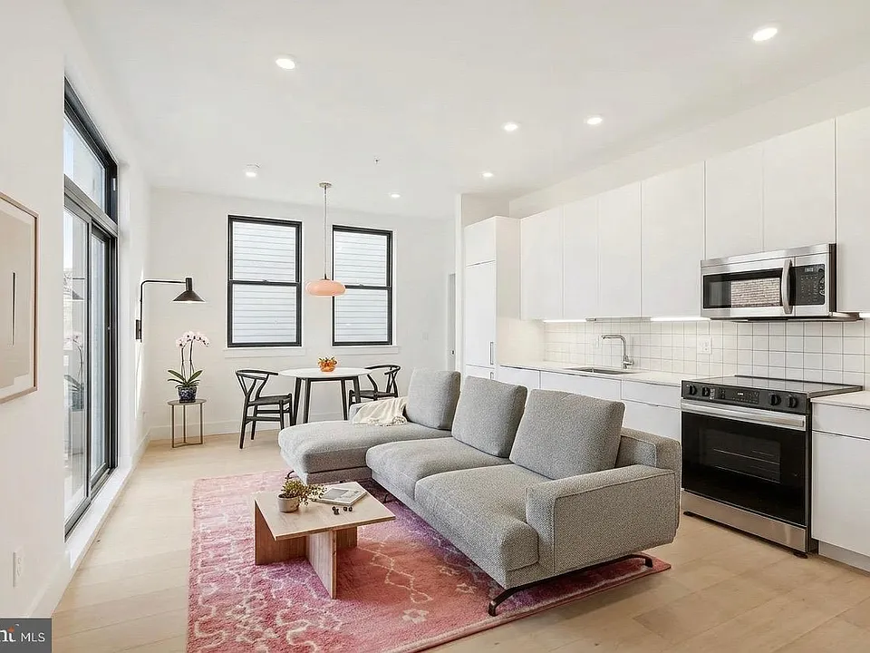 2406 Frankford Ave #12A