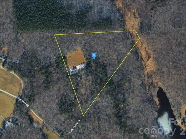 5014 Belle Pointe Ct, Hillsborough, NC 27278