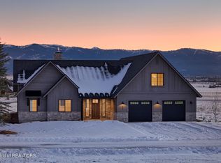 443 Royal Elk Cir, Victor, ID 83455