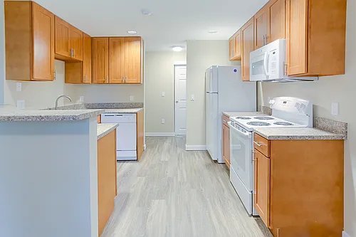 Bennett Properties (Hilltop) LLC DBA Rivercroft Photo 1