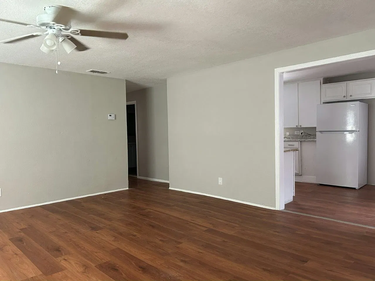 3 bed, 1.0 bath, $1,999 — Photo 3
