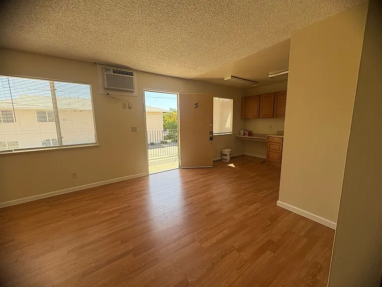 536 Forbes Ave — Photo 22