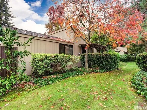 296 Hartnell Pl, Sacramento, CA 95825