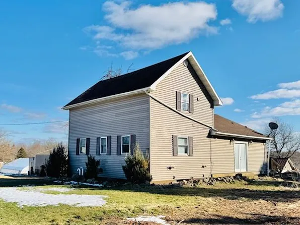 2809 W Needmore Hwy, Charlotte, MI 48813