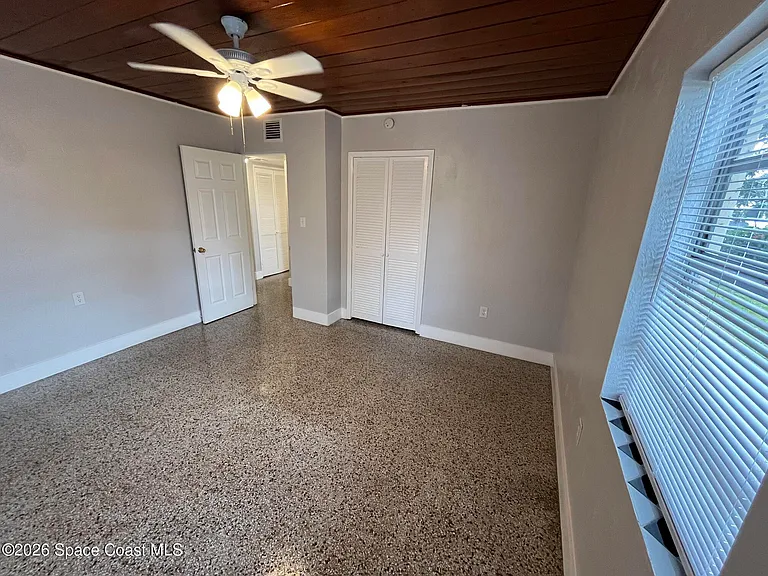1805 Guava Ave — Photo 12