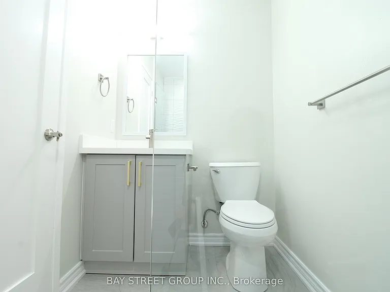 117 Pindar Cres #MAIN FLOOR — Photo 20