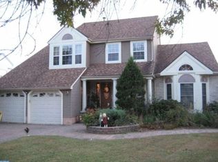 25 Wildcat Ave, Marlton, NJ 08053