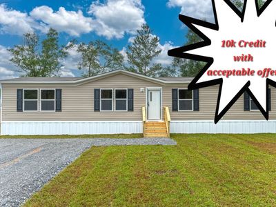 143 W Snowdrop St, Defuniak Springs, FL, 32433