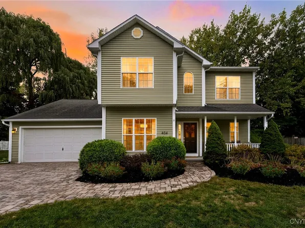 404 Hunt Dr, Fayetteville, NY 13066