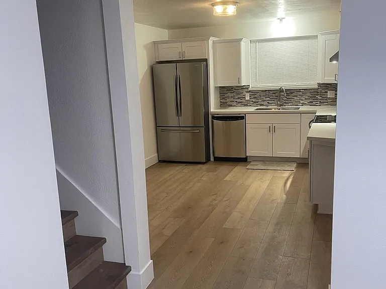 1012 N 2nd St — Photo 13
