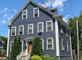 83 Burton St, Bristol, RI 02809
