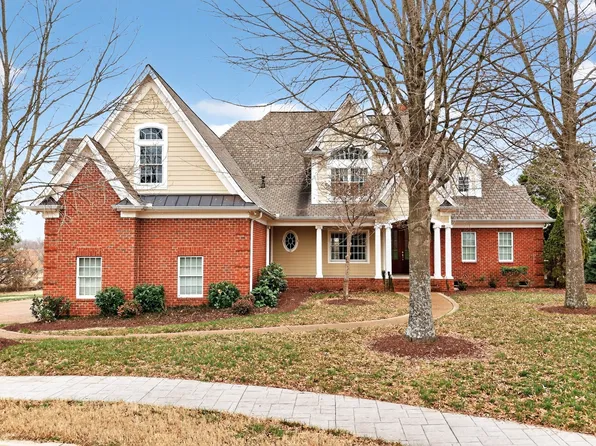 1273 Potter Ln, Gallatin, TN 37066