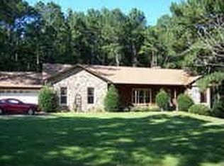 219 N View Pointe Dr, Lagrange, GA 30241