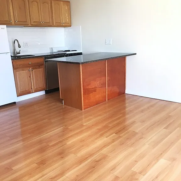 872 Massachusetts Ave #311 — Photo 2