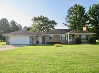 8122 Sand Beach Rd, Harbor Beach, MI 48441